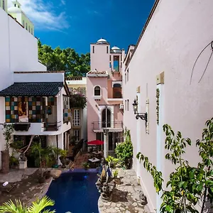 Bed and breakfast Garlands Del Rio Riverside Boutique, Puerto Vallarta